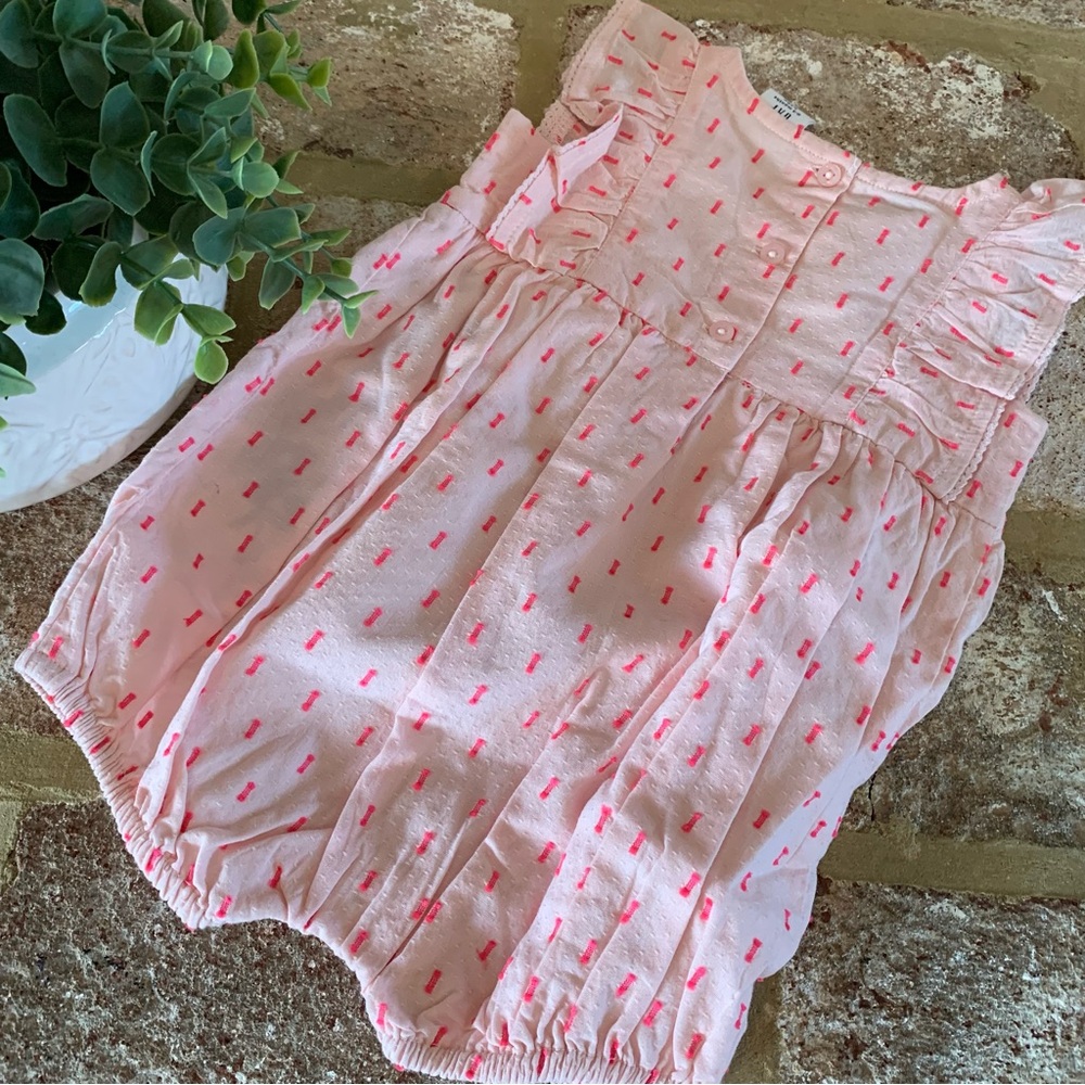 GAP | Pink Ruffled Romper | 0-3 Months - Picture 7 of 8